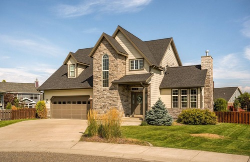 Four Corners House | Large home w/hot tub, cinema, bar/game room