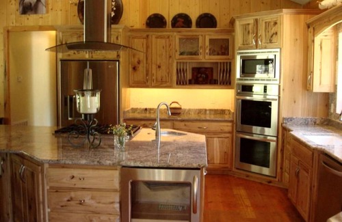 Darby Cabin | Lodge ∙ 1 bedroom ∙ 2 guests