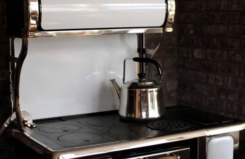 Polebridge Cabin | Lodge ∙ 1 bedroom ∙ 2 guests