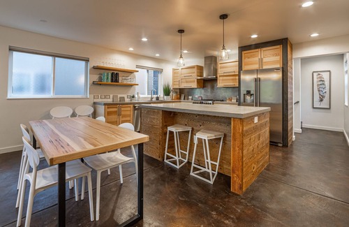 Heart of Missoula House | Low Key Luxury Downtown Missoula Townhome