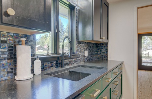 Ennis House | Luxury Home on Blue Ribbon Madison River and steps away from downtown Ennis, MT.