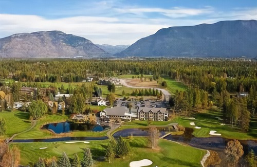 Columbia Falls Hotel | Meadow Lake Resort & Condos
