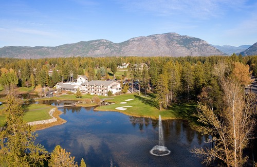 Columbia Falls Hotel | Meadow Lake Resort & Condos