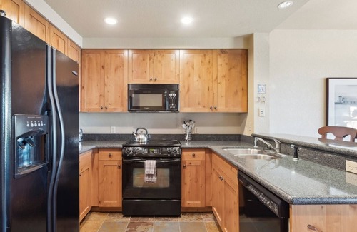 Whitefish Condo | Morning Eagle 209 - Slopeside condo in Whitefish Mountain Resort Village!