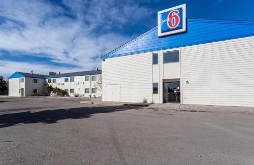 Great Falls Hotel | Motel 6-Great Falls, MT
