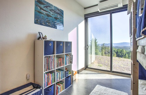 Kalispell House | Mountain modern home 180 degree views