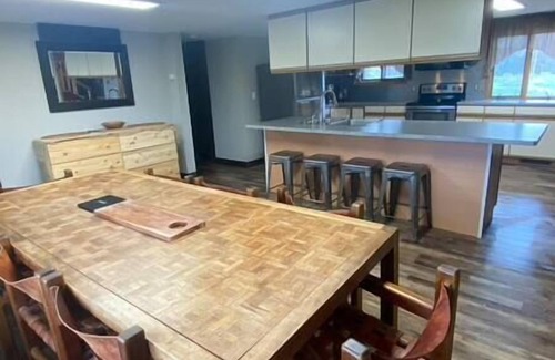 Vandalia House | Prairie Breaks Ranch & Guesthouse