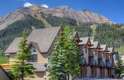 Saddle Ridge House | Saddle Ridge A5