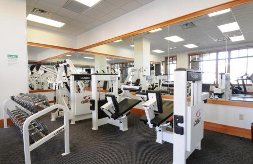 Big Sky Hotel | Summit Hotel at Big Sky Resort