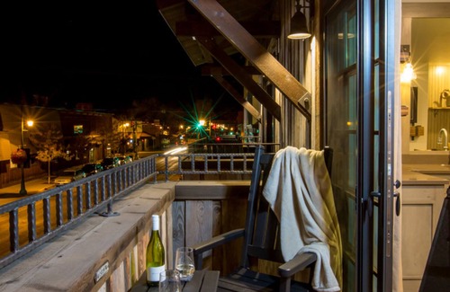 Whitefish Condo | The Galleries Lodging Downtown Whitefish Suite 203 | 1 Bed, 1 Bath