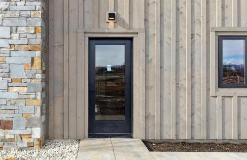 Hamilton House | The Willow Suite Cabin