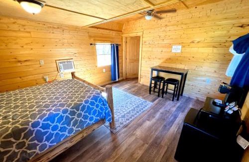 West Glacier Resort | Triple G’s Resort - Cabin 10