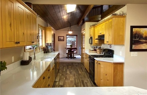 Absarokee House | Trout Run ~ Stillwater River riverfront home