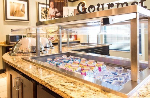 Fargo Condo | 1 Bedroom | Free Breakfast