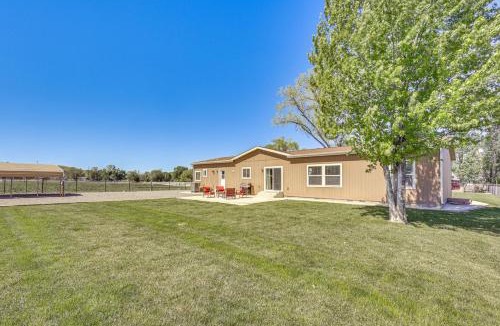 Aztec House | 10 Mi to Aztec Ruins: Family Home w/Large Yard!