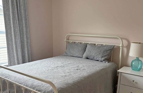 Lamar House | 100 year old 3 br 2 bath house in center of downtown Lamar overlooks Main Street
