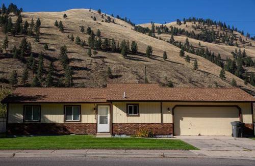 Heart of Missoula House | 116 m² House ∙ 3 bedrooms ∙ 7 guests