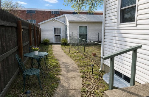 East Colfax Apartment | 1BR, 1BA Centrally located, private, safe, quiet! Close to everything!