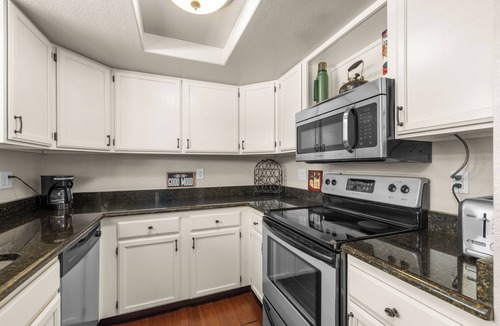 Whitefish Condo | 2 bedroom condo in Downtown Whitefish, Close To Glacier Park, Skiing And Golf