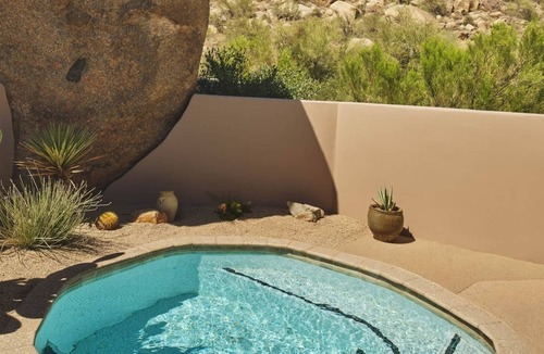 Troon North Resort | 2-bedroom Resort in soothing Scottsdale with AC and fitness room