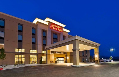 Wells Hotel | 2-Star Hotel ∙ Hampton Inn & Suites Wells, Nv
