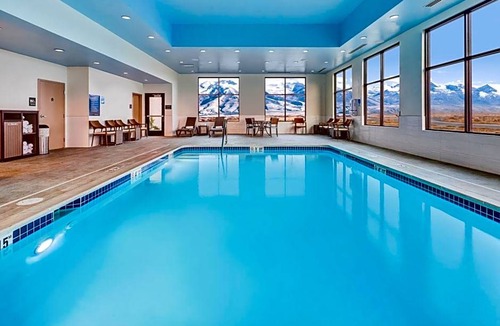 Wells Hotel | 2-Star Hotel ∙ Hampton Inn & Suites Wells, Nv
