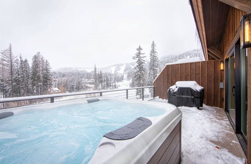Whitefish House | 242 m² House ∙ 4 bedrooms ∙ 12 guests