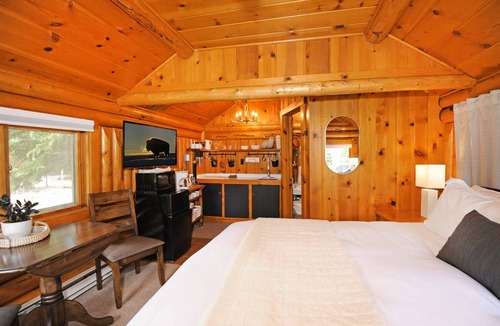 Lazy Acres Cabin | 28 m² Cabin ∙ 1 bedroom ∙ 2 guests