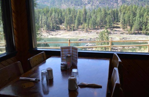Thompson Falls Hotel | 28 m² Hotel ∙ 6 guests