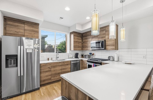 West Colfax House | 2BD w/Rooftop Minutes to LoHi & Sloan’s Lake