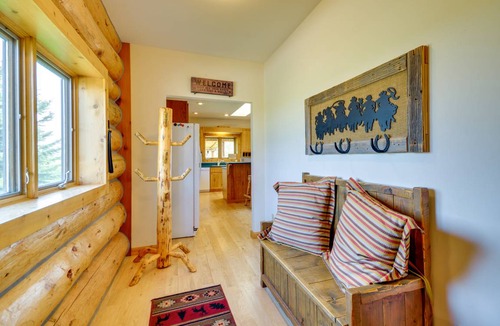 Roberts House | 379 m² House ∙ 4 bedrooms ∙ 10 guests