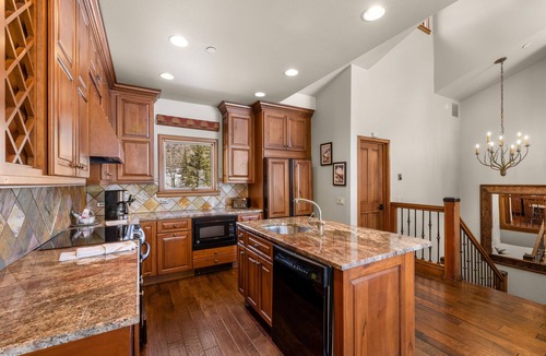Beaver Creek House | 3BR/3.5BA Townhome Steps to Beaver Creek Village & Lifts