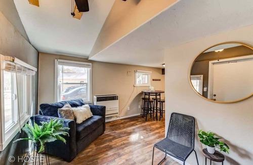 Manitou Springs House | 3BR Manitou Springs 2min to Restaurants, Hot Tub!