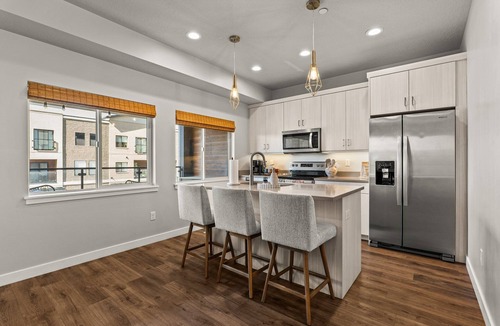 Draper House | 3BR Townhouse in the heart of Draper, Utah