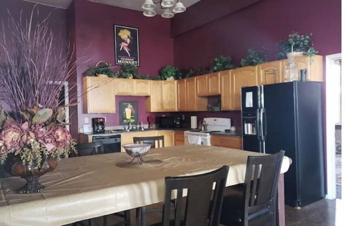 Butte Apartment | 4 BD 2 BA Penthouse Historic Uptown Butte W/Views