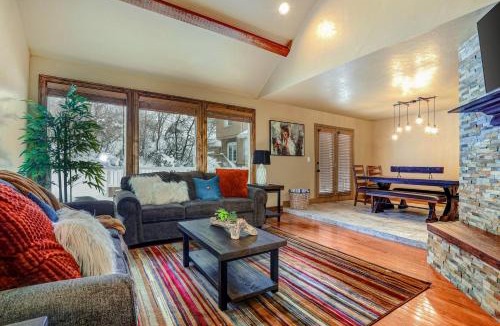 Cottonwood Heights House | 4 Bed 4 Bath Vacation home in Oaks at Wasatch