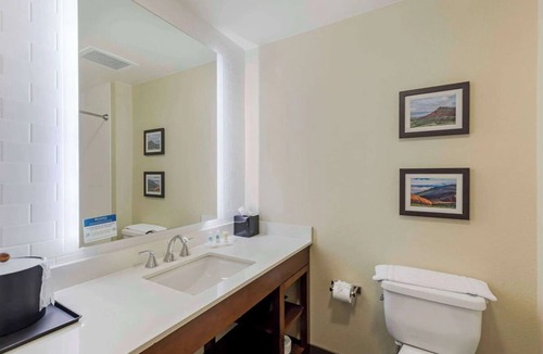 Loveland Hotel | 4 Family-Friendly Suites Near Chapungu Sculpture Park, Pool, Fitness & Breakfast