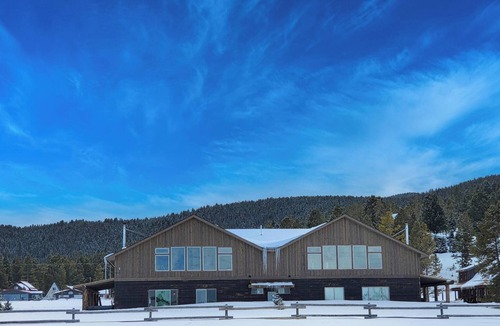 Georgetown Ski Chalet | 4 Season Recreational Retreat!