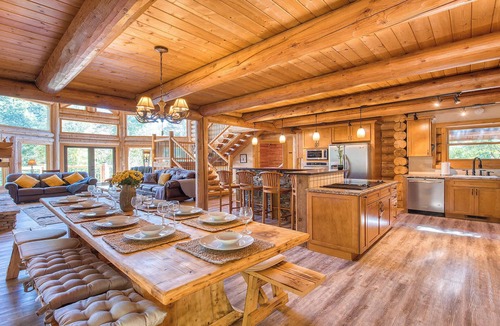 Sylva Cabin | 4500sq ft 6b/4.5ba Cabin on 7 Acres 15min to downtown Sylva! Huge Yard + Hot Tub!