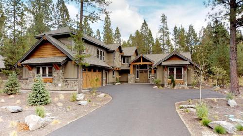 Sunriver House | 56629 Sunstone Loop