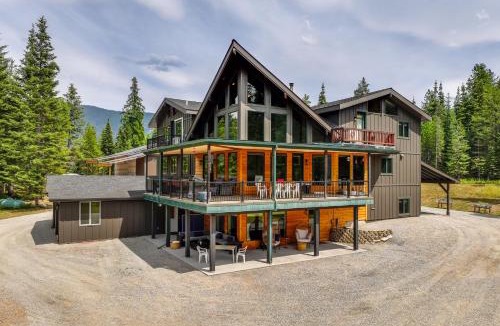 Trout Creek House | 7 Mi to Boat Launch Luxe Montana Family Home