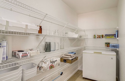 Commerce City House | 9 Mi to DIA: Group Getaway w/Easy Denver Access
