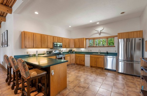 Durango House | A/C, Pet Friendly, Incredible Yard, Single Level, 10 Mins to Downtown!