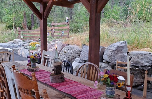 Ronan Apartment | A Jewel at the Edge of the Mission Mountains, secluded, quiet &lots of wildlife.