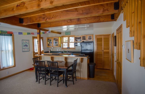 Crested Butte House | A Sweet Lovely Space to Slow Down and Have Fun. Pet Friendly! LVL 2 EV Charger