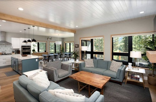 Bozeman Other | Accommodation ∙ 4 bedrooms ∙ 12 guests