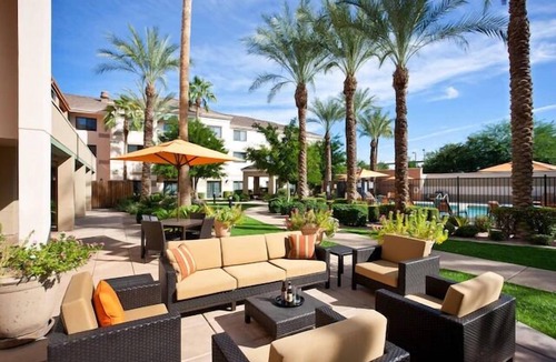 Chandler Apartment | Always a Great Idea To Unwind! Spacious 1BR Unit! Outdoor Pool, Pets are Allowed