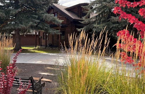 Hailey House | Amazing Log Home Retreat Hailey-Sun Valley close