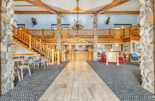 Chamberlain Hotel | AmericInn by Wyndham Chamberlain Conference Center