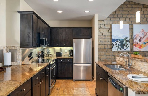 Winter Park Condo | Base Village Loft 102 | At Base Area | Private Garage | Hot Tub
